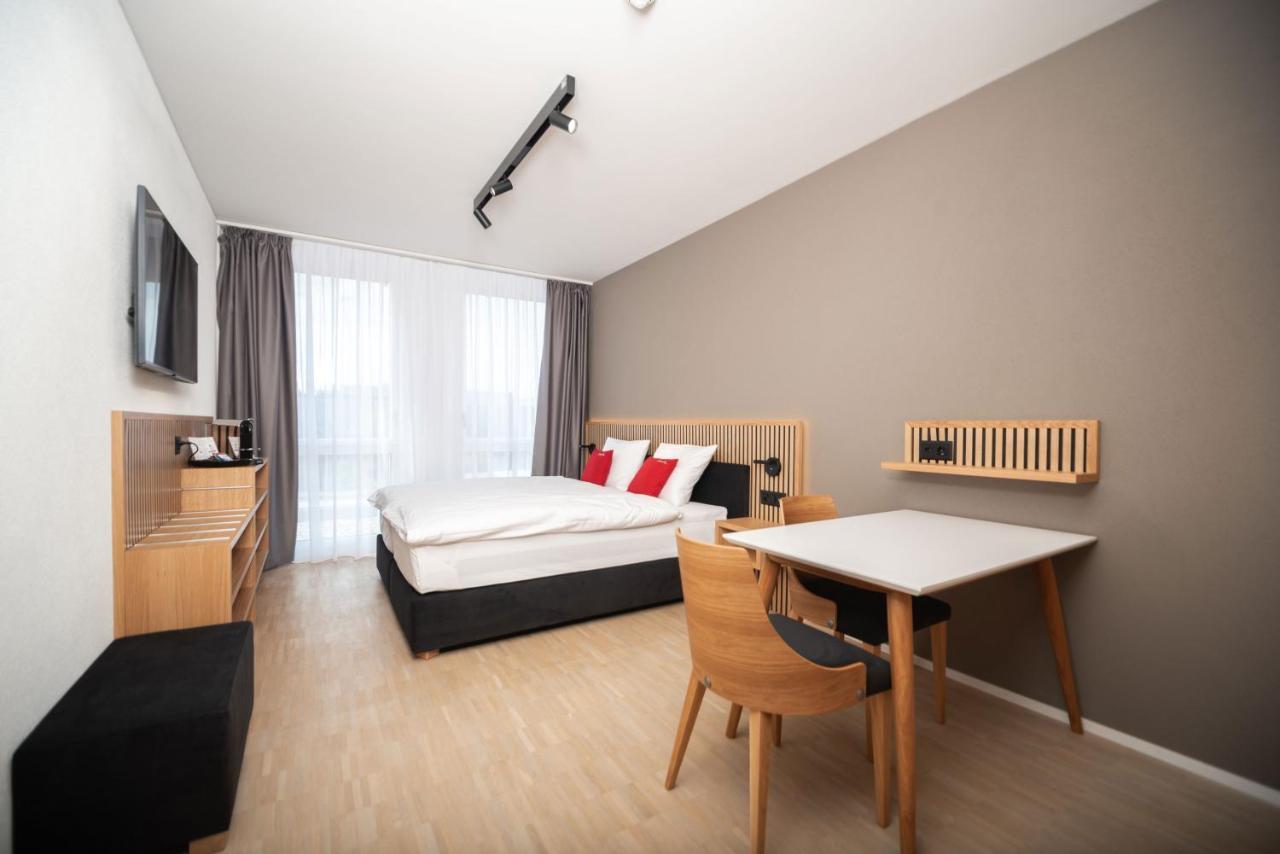 Tailormade Hotel Bab Bachenbuelach Bachenbulach ภายนอก รูปภาพ