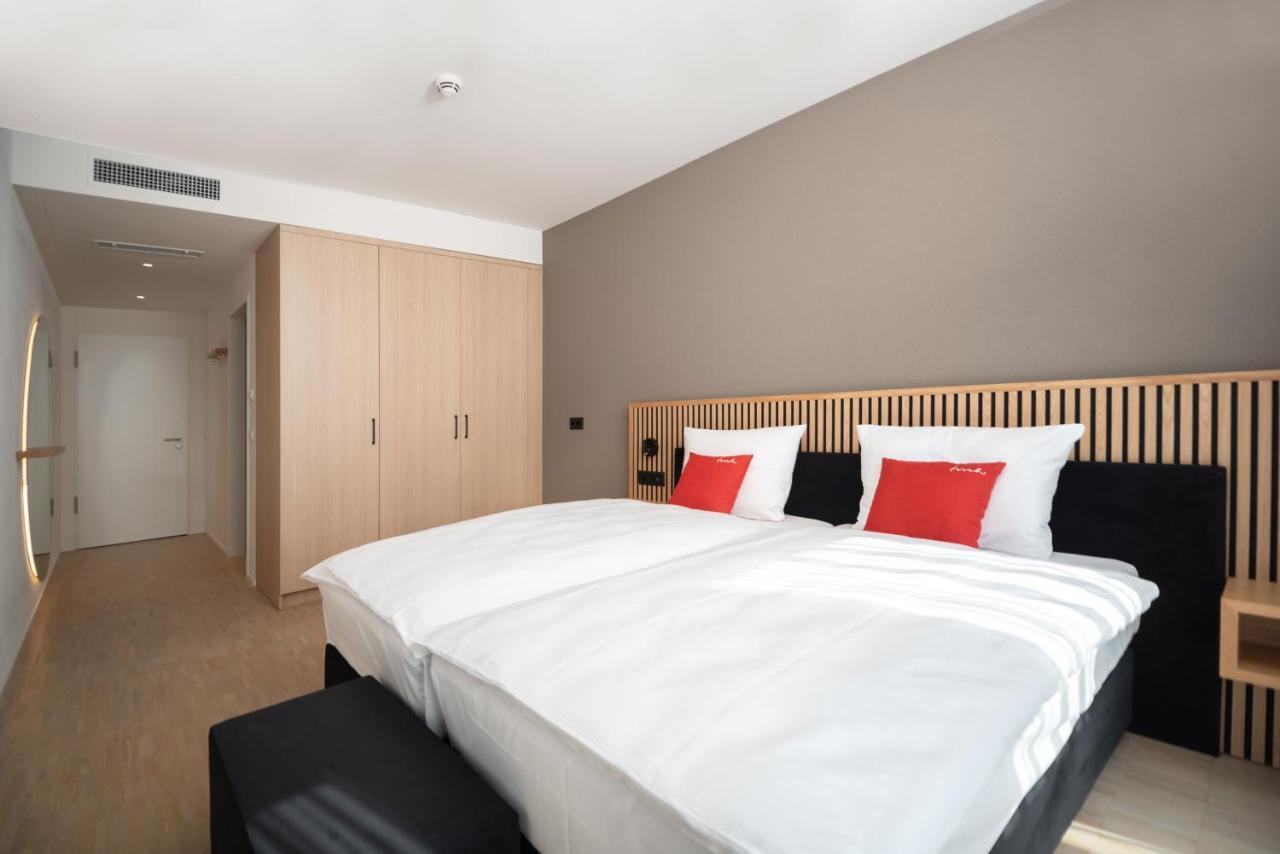 Tailormade Hotel Bab Bachenbuelach Bachenbulach ภายนอก รูปภาพ