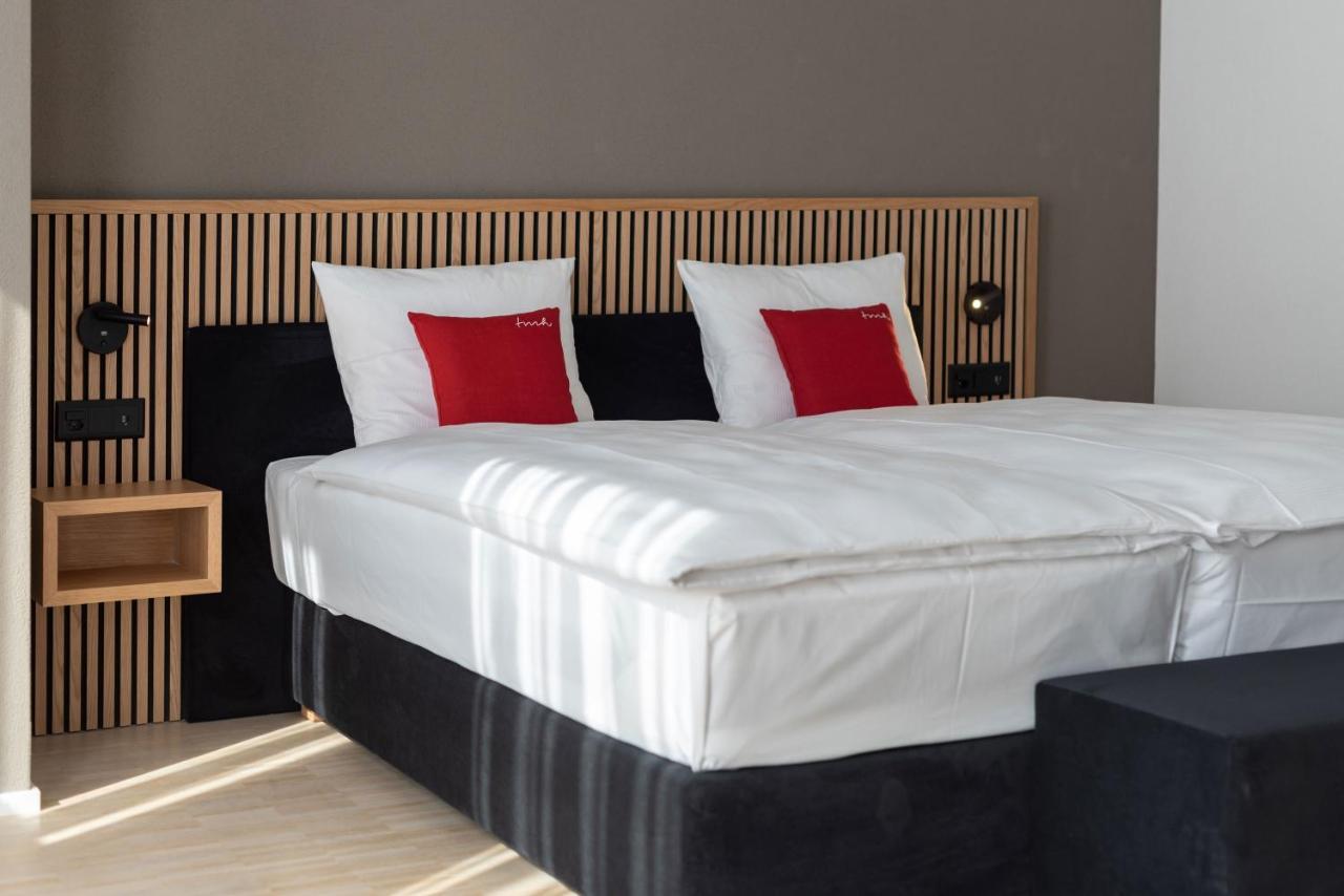 Tailormade Hotel Bab Bachenbuelach Bachenbulach ภายนอก รูปภาพ