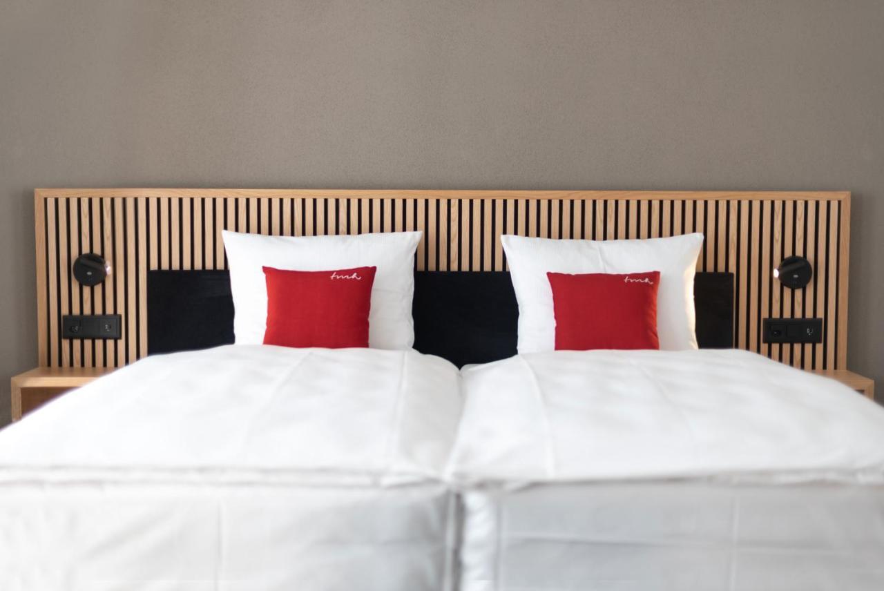 Tailormade Hotel Bab Bachenbuelach Bachenbulach ภายนอก รูปภาพ