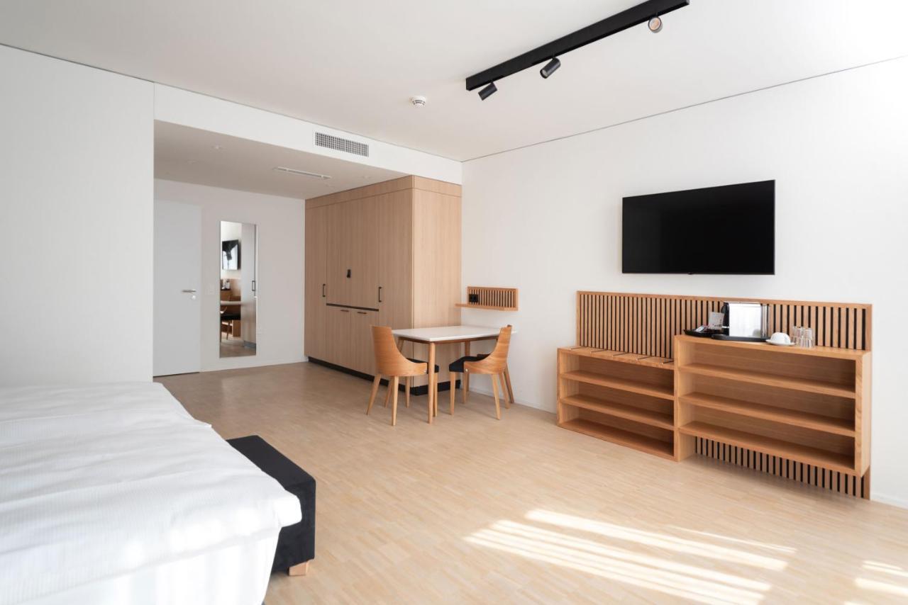 Tailormade Hotel Bab Bachenbuelach Bachenbulach ภายนอก รูปภาพ