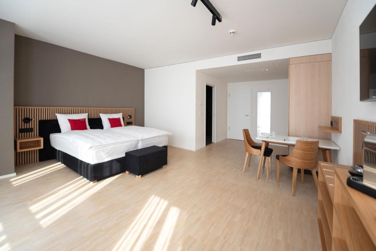 Tailormade Hotel Bab Bachenbuelach Bachenbulach ภายนอก รูปภาพ