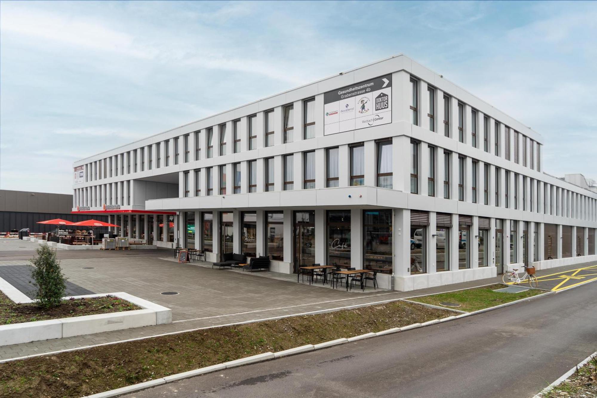 Tailormade Hotel Bab Bachenbuelach Bachenbulach ภายนอก รูปภาพ