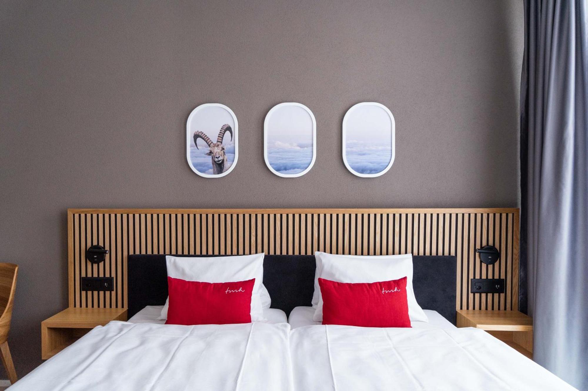 Tailormade Hotel Bab Bachenbuelach Bachenbulach ภายนอก รูปภาพ